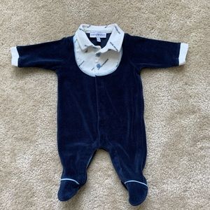 Baby clothes